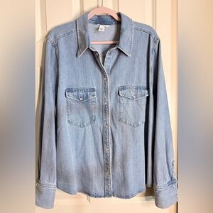 H&M Light Blue Denim Snap Font Shirt
